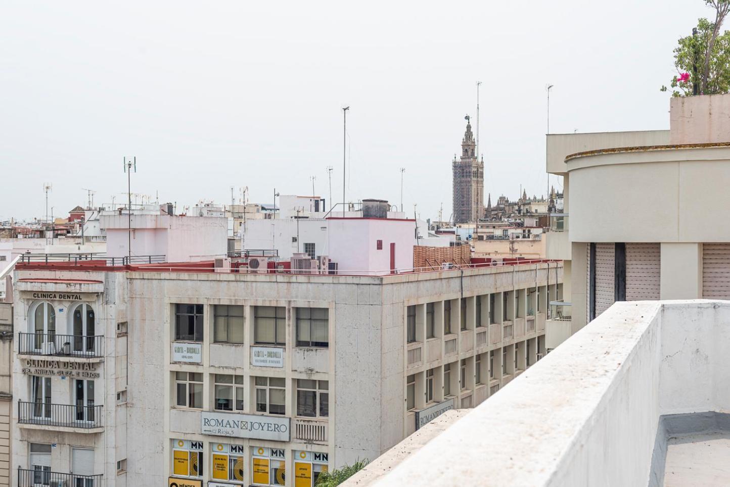 Alohamundi Magdalena Apartment Seville Luaran gambar